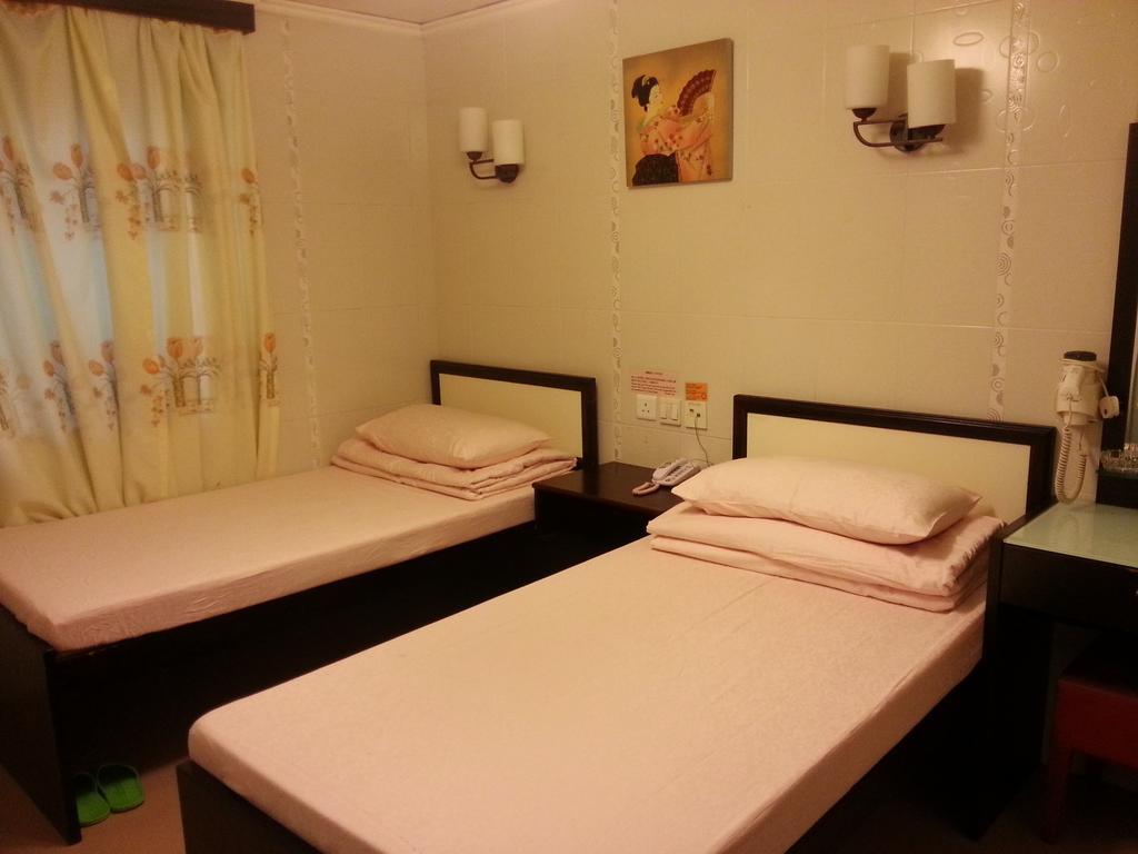 Dragon Hotel Tsim Sha Tsui (Hong Kong) Bagian luar foto
